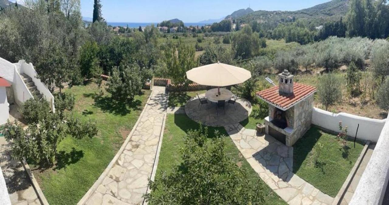 Vacation Home Eva Nea Iraklitsa Екстериор снимка
