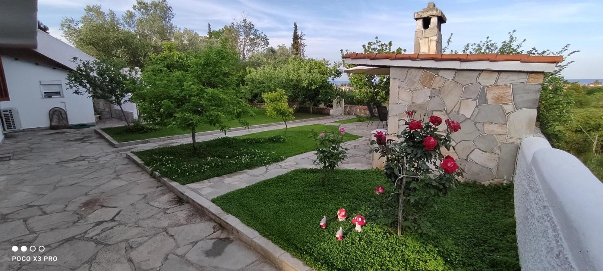 Vacation Home Eva Nea Iraklitsa Екстериор снимка