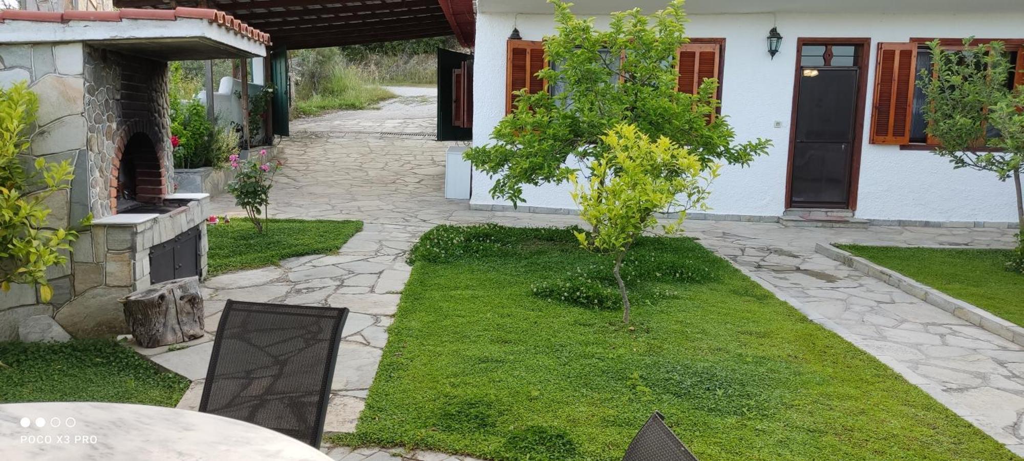 Vacation Home Eva Nea Iraklitsa Екстериор снимка